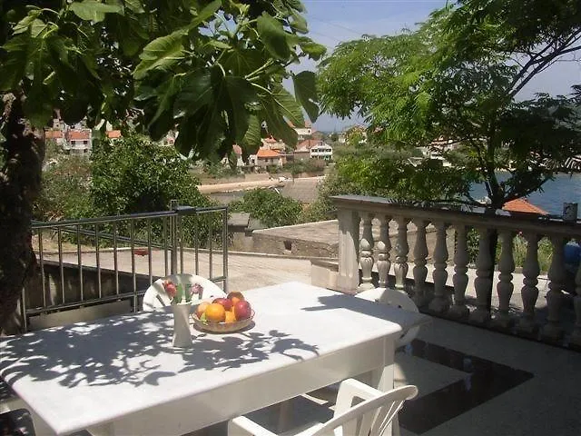 Apartment Zelencic Kali Croatia