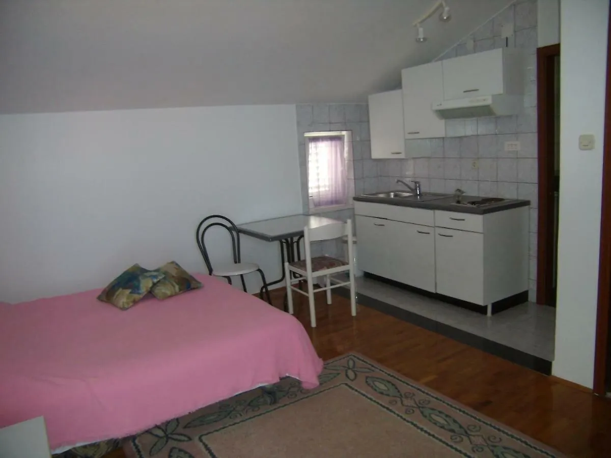 Apartment Zelencic Kali